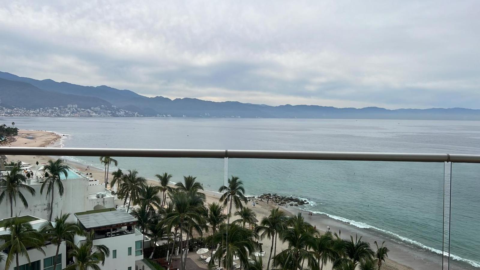 Icon Vallarta, Puerto Vallarta Zewnętrze zdjęcie