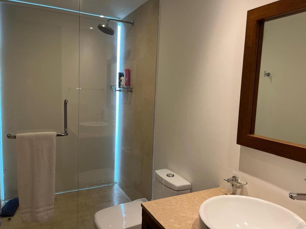Icon Vallarta, Puerto Vallarta Zewnętrze zdjęcie